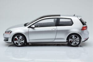 Volkswagen Golf GTI Mk7 Reflex Сребрист Norev 1:18 188551 Метал — снимка 4 от 8