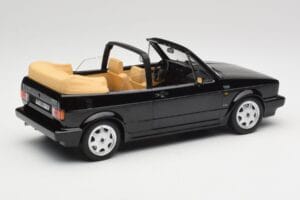 Volkswagen Golf Mk1 Кабриолет Черен Norev 1:18 188568 Метал — снимка 2 от 6