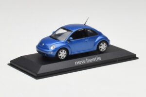 Volkswagen New Beetle Satellite Син Minichamps 1:43 430058004 Метал — снимка 2 от 4