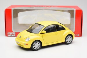 Volkswagen New Beetle Жълт Maisto 1:18 37800-M4 Метал — снимка 8 от 8