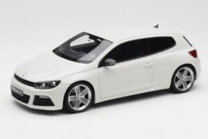 Volkswagen Scirocco Mk3 R Phase 1 Бял Otto 1:18 OT1090 Смола