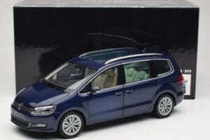 Volkswagen Sharan 7N Shadow Синьо Металик Minichamps 1:18 110051100 Метал — снимка 8 от 8