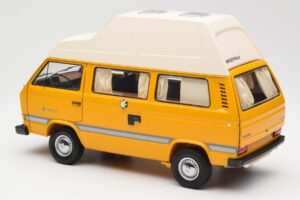 Volkswagen T3 Joker Къмпинг Автобус Schuco 1:18 450038500 Метал — снимка 7 от 8