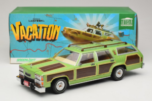 Wagon Queen Family Truckster National Lampoon's Vacation GreenLight 1:18 19013 Метал — снимка 6 от 6