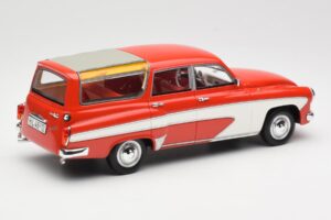 Wartburg 311 Camping Deluxe Червен Бял BoS Models 1:18 BOS037 Смола — снимка 2 от 6