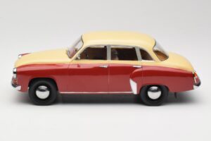 Wartburg 311 Dark Red Beige MCG 1:18 MCG18299 Метал — снимка 3 от 6