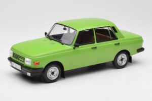 Wartburg 353 Зелен MCG 1:18 MCG18062 Метал