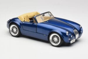 Wiesmann Roadster MF3 Син Revell 1:18 08861 Метал — снимка 6 от 8