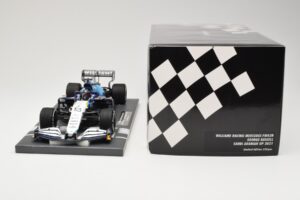 Williams Racing Mercedes FW43B #63 G. Russell Saudi Arabian GP 2021 Minichamps 1:18 117212263 Метал — снимка 6 от 6