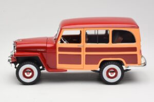 Willys Jeep Station Wagon Червен Road Signature 1:18 92858 Метал — снимка 4 от 8