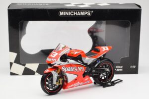 Yamaha YZR-M1 Gauloises Fortuna Yamaha #7 C. Checa MotoGP 2004 Minichamps 1:12 122043007 Метал — снимка 6 от 6