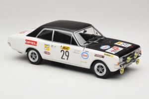 Opel Commodore A #29 J-L. Clarr / J-P. Peyroux Tour de France Automobile 1971 MCG 1:18 MCG18562R Метал — снимка 4 от 6