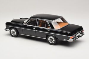 Mercedes 280 SE W108 Черен Norev 1:18 183360 Метал — снимка 7 от 8