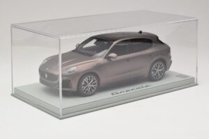 Maserati Grecale Бронзов BBR 1:18 P18220FMAS Смола — снимка 6 от 7
