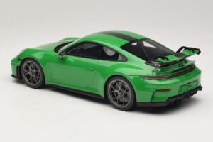 Porsche 911 992.2 GT3 Weissach Package Python Green GT Spirit 1:18 GT576 Смола — снимка 5 от 6