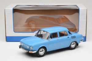 Skoda 100 LS Светлосин MCG 1:18 MCG18782 Метал — снимка 6 от 6