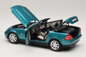 Mercedes SLK R170 Vivianite Green Norev 1:18 183021 Метал — снимка 7 от 10