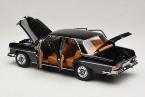 Mercedes 280 SE W108 Черен Norev 1:18 183360 Метал — снимка 5 от 8