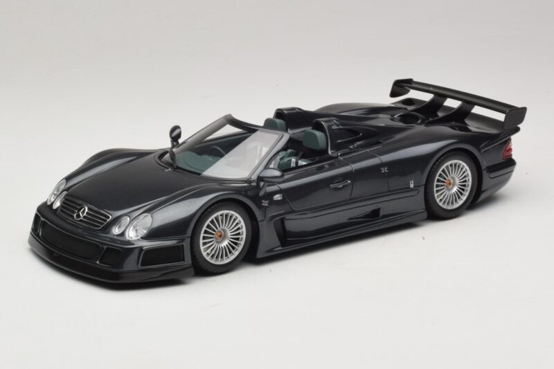 Mercedes AMG CLK GTR Roadster Сив GT Spirit 1:18 GT960 Смола