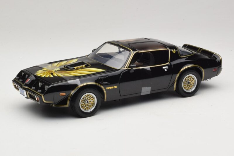 Pontiac Firebird Trans Am Kill Bill Movie Greenlight 1:18 12951 Метал