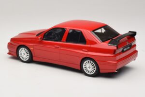 Alfa Romeo 155 GTA Stradale Alfa Red Otto 1:18 OT1132 Смола — снимка 5 от 6