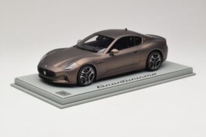 Maserati GranTurismo Trofeo Rame Folgore BBR 1:18 P18240AMAS Смола — снимка 2 от 7