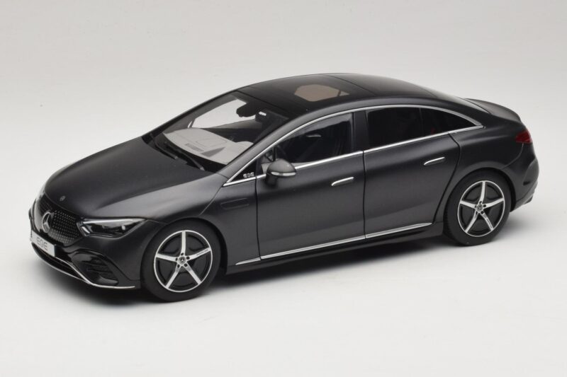 Mercedes EQE V295 Graphite Grey Magno NZG 1:18 B66961108 Метал