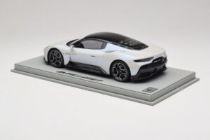Maserati MC20 Bianco Audace BBR 1:18 P18191AMAS Смола — снимка 4 от 6