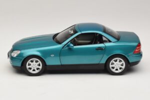 Mercedes SLK R170 Vivianite Green Norev 1:18 183021 Метал — снимка 5 от 10