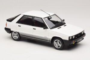 Renault 11 Turbo Бял MCG 1:18 MCG18589 Метал — снимка 4 от 6
