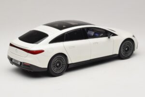 Mercedes EQS V297 Manufaktur Opalite White NZG 1:18 B66961049 Метал — снимка 3 от 8