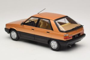 Renault 11 GTL Златист MCG 1:18 MCG18590 Метал — снимка 5 от 6