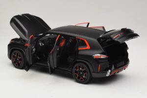 BMW XM G09 Matt Black Minichamps 1:18 110023301 Метал — снимка 5 от 8