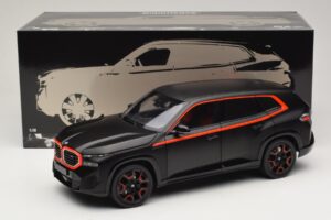 BMW XM G09 Matt Black Minichamps 1:18 110023301 Метал — снимка 8 от 8