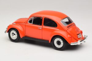 Volkswagen Beetle Оранжев Gremlins Movie Greenlight 1:18 12985 Метал — снимка 7 от 8