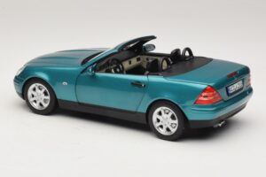 Mercedes SLK R170 Vivianite Green Norev 1:18 183021 Метал — снимка 9 от 10