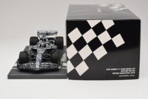 Alfa Romeo Orlen C42 V. Bottas Testing Barcelona 2022 Minichamps 1:18 117229977 Смола — снимка 6 от 7