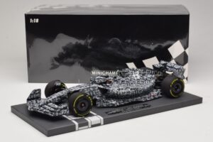 Alfa Romeo Orlen C42 V. Bottas Testing Barcelona 2022 Minichamps 1:18 117229977 Смола — снимка 7 от 7