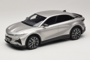 Alpine A390 GT Argent Mercure Otto 1:18 OT1318 Смола
