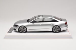 Audi S6 C7 Florett Silver Metallic IVY Merit 1:18 REMC038 Смола