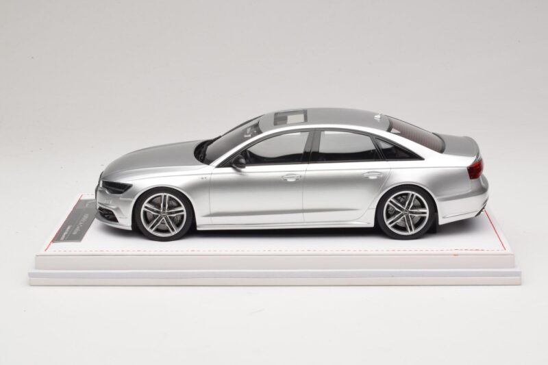 Audi S6 C7 Florett Silver Metallic IVY Merit 1:18 REMC038 Смола