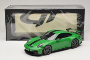 Porsche 911 992.2 GT3 Weissach Package Python Green GT Spirit 1:18 GT576 Смола — снимка 6 от 6