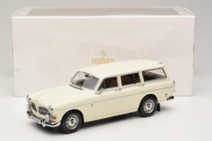 Volvo Amazon Комби Pearl White Norev 1:18 188750 Метал — снимка 6 от 6