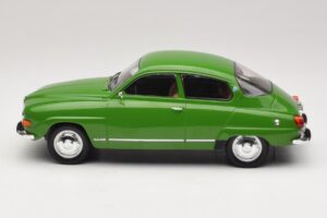 Saab 96 V4 Зелен MCG 1:18 MCG18655 Метал — снимка 3 от 6