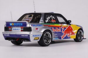BMW E30 V8 #229 E. Hountondji Red Bull Driftbrothers Drift 2023 Син Otto 1:18 OT486 Смола — снимка 2 от 5