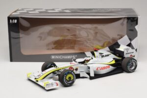 Brawn GP BGP001 #22 J. Button Singapore GP 2009 Minichamps 1:18 180090222 Смола — снимка 7 от 7