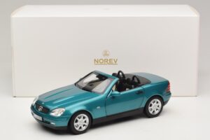 Mercedes SLK R170 Vivianite Green Norev 1:18 183021 Метал — снимка 10 от 10