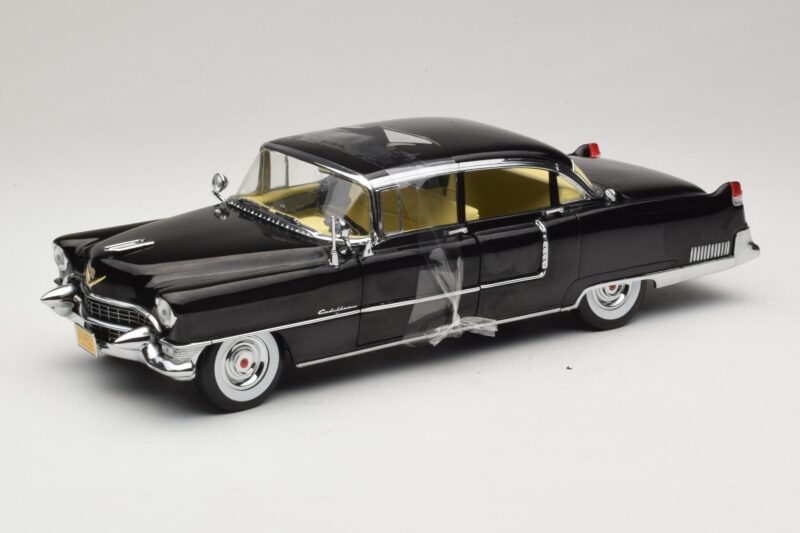 Cadillac Fleetwood Series 60 The Godfather Greenlight 1:18 12949 Метал