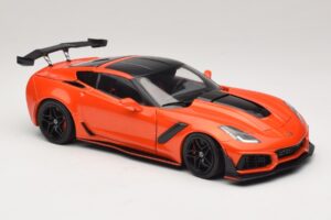 Chevrolet Corvette C7 ZR1 Червен IXO 1:18 U18RDC001-FO Метал — снимка 6 от 8