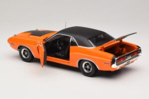 Dodge Challenger R/T Fast & Furious Darden's Car Greenlight 1:18 12846 Метал — снимка 5 от 8